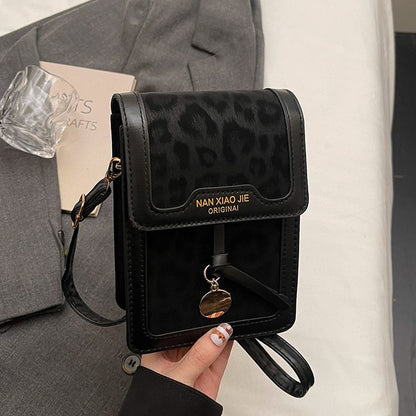 Leopard-Print Phone Bag Stylish Shoulder & Crossbody Bag